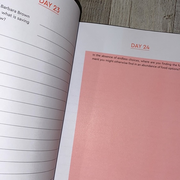 Simple & Free book journal by Jen Hatmaker - Picture 11 of 16